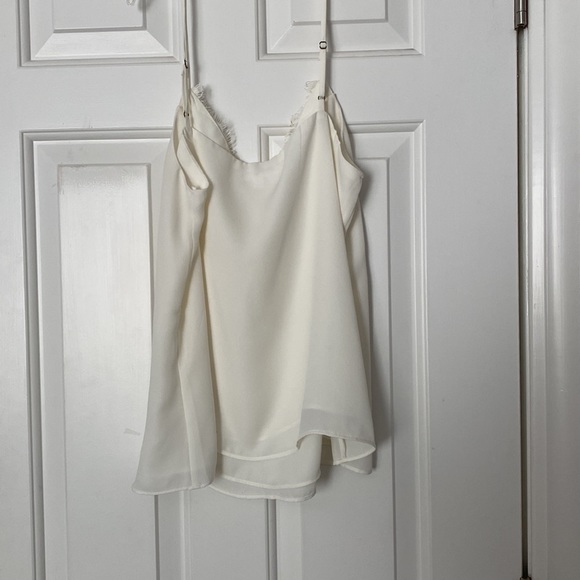 Lace tank top - Picture 3 of 3